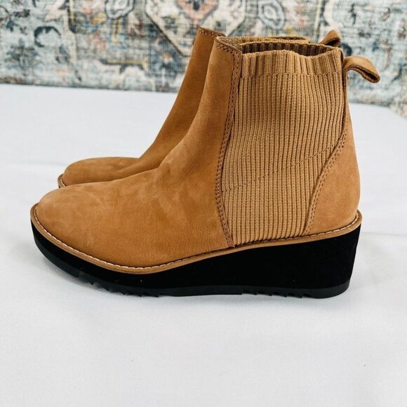 Eileen Fisher Lilou Nubuck and Recycled Stretch Knit Bootie Size 5 - Picture 3 of 12